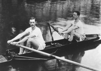 cropped-ljc-rowing-pages-7-10-46015.jpg